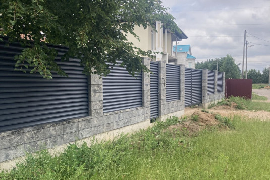 Забор из блоков FaBrick 500x200 в цвете 