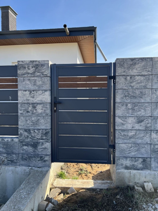 Забор из блоков FaBrick 500x200 в цвете 