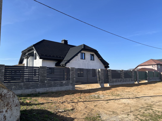 Забор из блоков FaBrick 625x150 в цвете 